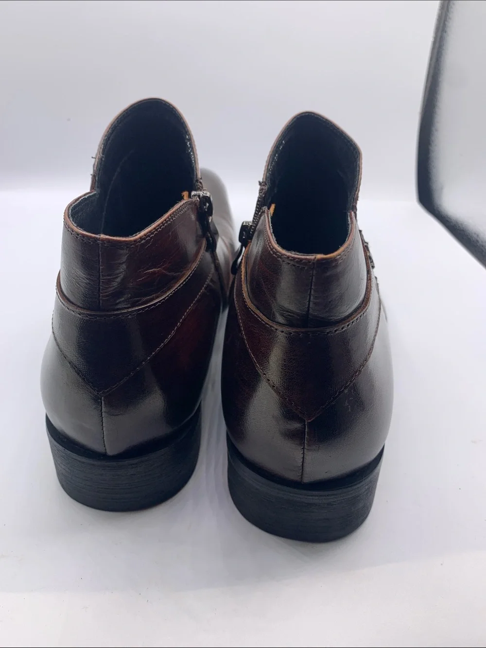 Robert Wayne Men's Brown Leather Chukka Boots Size 11